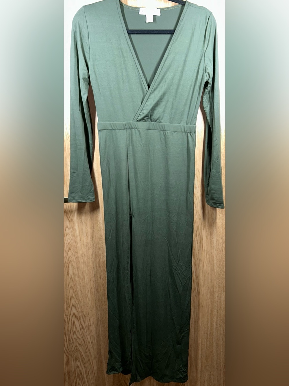 Surely Mine Size L dark Green V-Neck Long Sleeve Jersey Maxi w/ Slit Dress